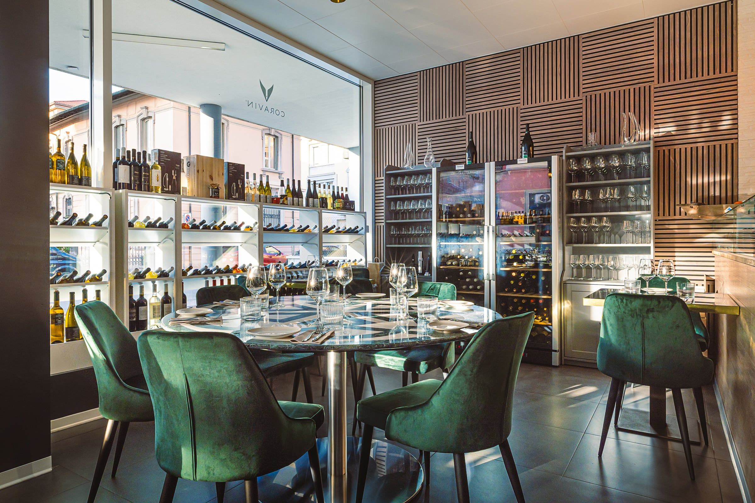 Mr.Vino Wine Bar Interior